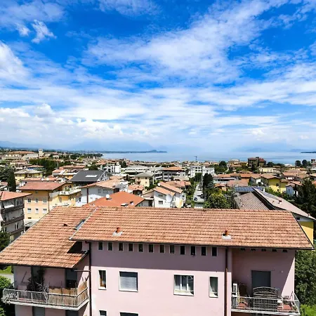 Immaculate 2-bed In Апартаменты Дезенцано-дель-Гарда